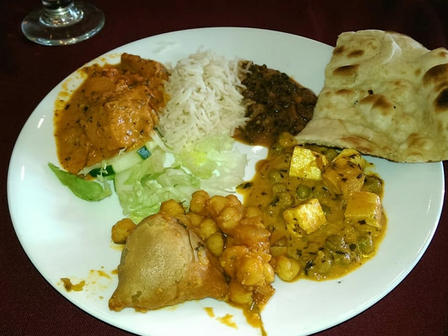 Multi Cuisine Plate at Kiran Palace